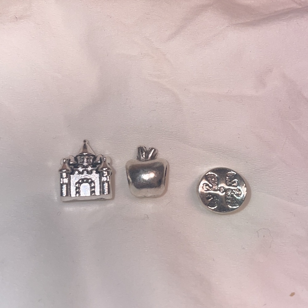Lot of three (3 ) charm Castle, Apple Silver New slider charms